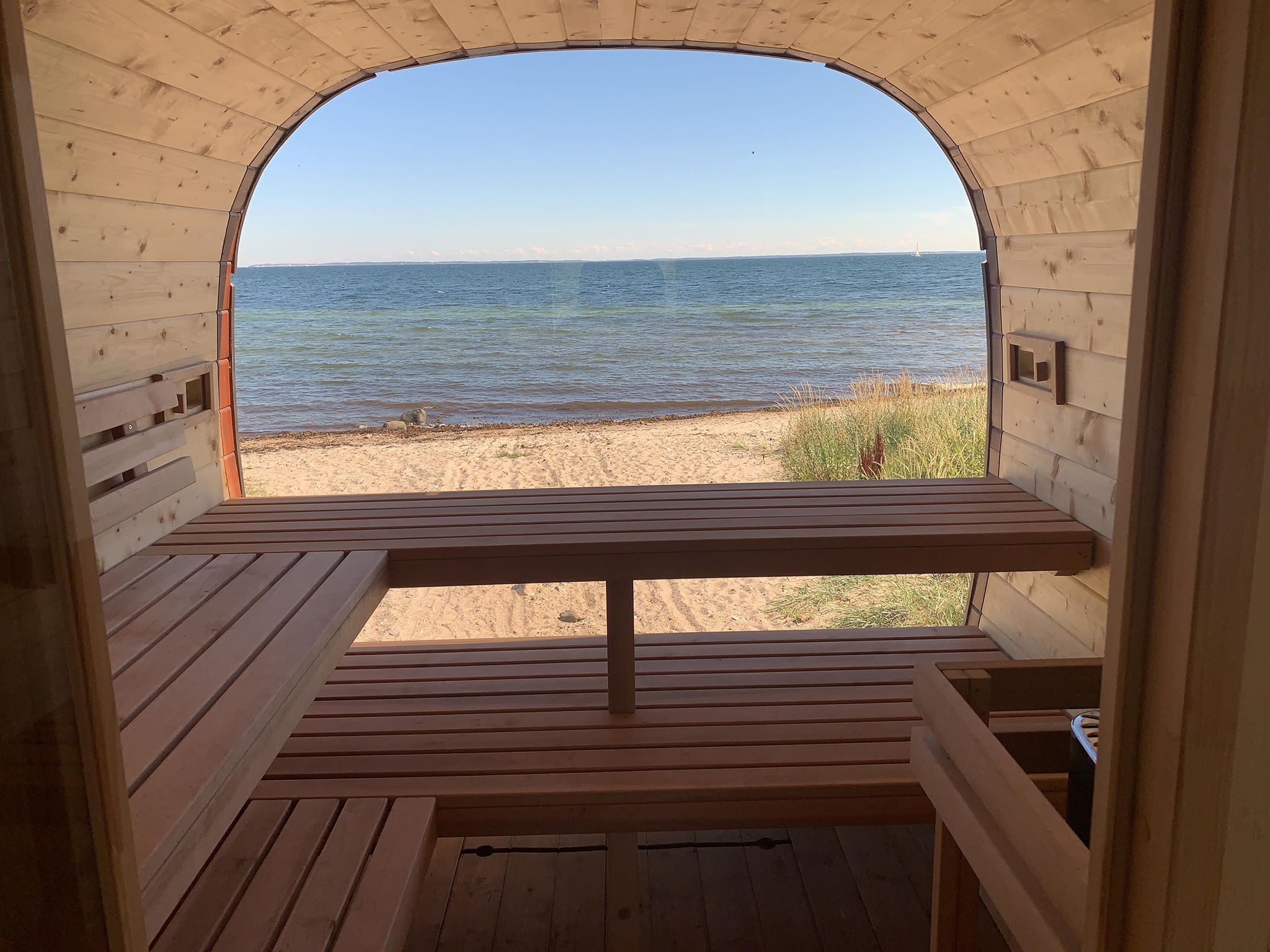 panoramic sauna rental at the beach