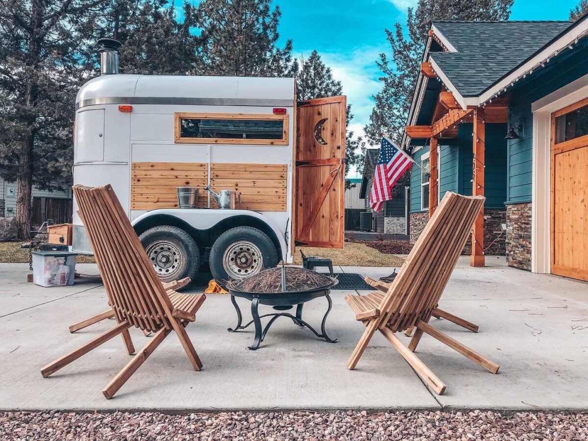 GatherSaunaHouse horse trailer sauna for rent in oregon