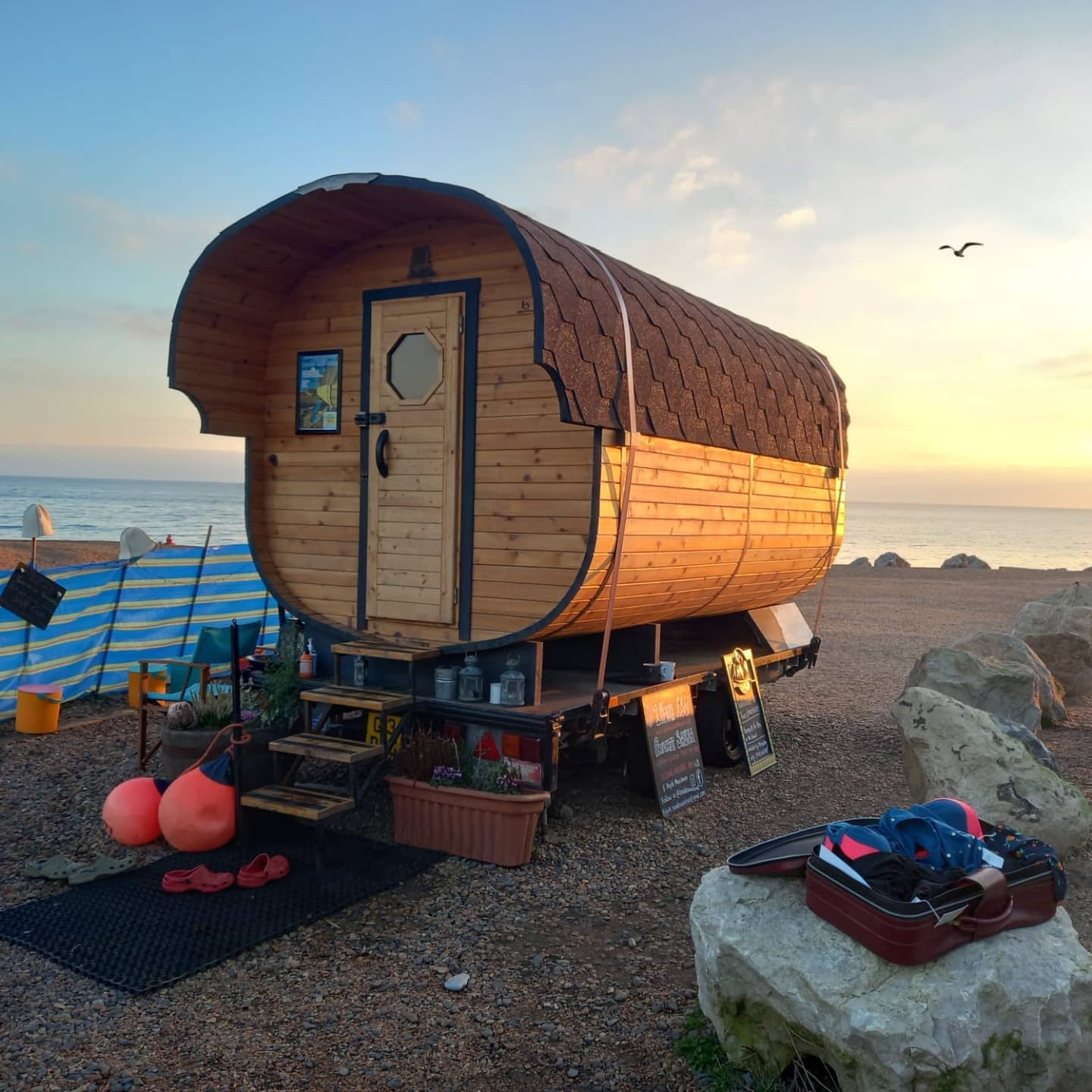SeasideSaunaHaus Book a mobile sauna in england
