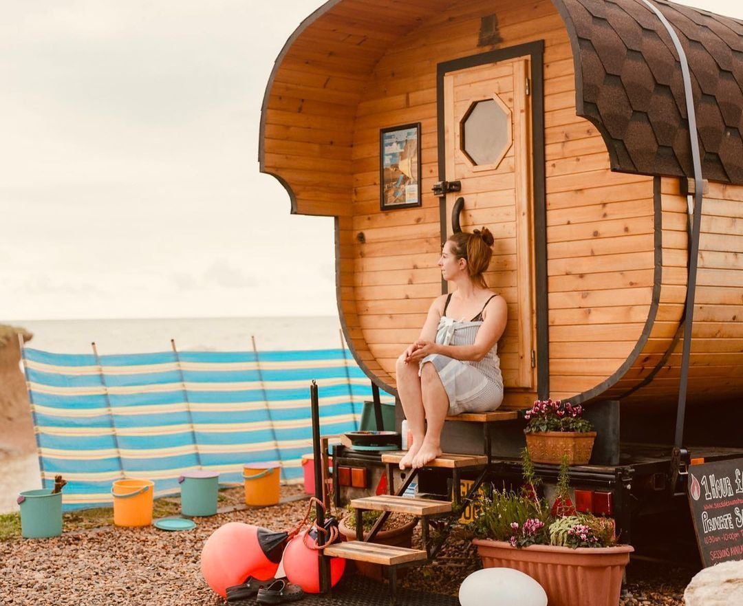 SeasideSaunaHaus sauna by the beach in england for rent