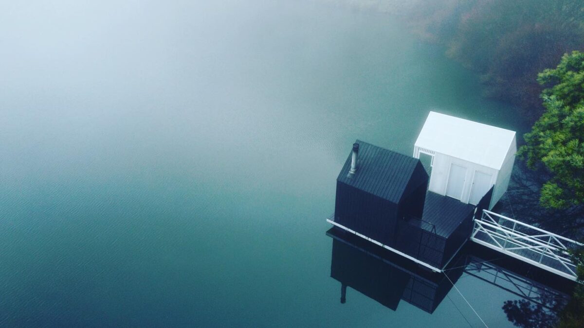 floating sauna tasmania
