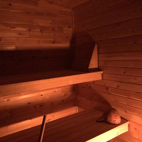 montville sauna benches